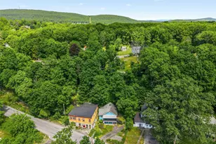 33 Mile Hill Rd, Highland, NY 12528 - Photo 23