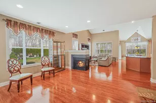 11 Ovation Pl, Eastport, NY 11941 - Photo 11