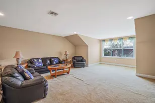 11 Ovation Pl, Eastport, NY 11941 - Photo 25