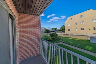 475 W Broadway, Long Beach, NY 11561 - Photo 3