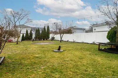 12 Prince Street, Hicksville, NY 11801 - Photo 19