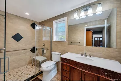 26 Picture Lane, Hicksville, NY 11801 - Photo 27