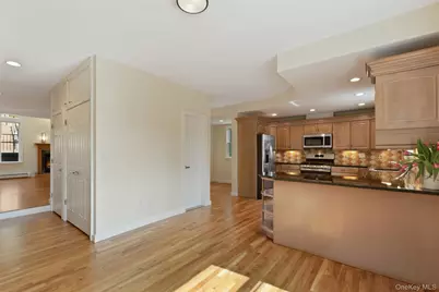 65 Eiler Lane, Irvington, NY 10533 - Photo 9