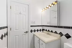 65 Eiler Ln, Irvington, NY 10533 - Photo 15