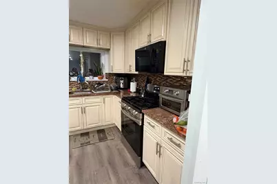277 Graff Avenue, Bronx, NY 10465 - Photo 15