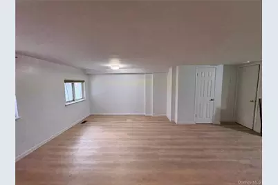 277 Graff Avenue, Bronx, NY 10465 - Photo 9