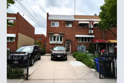 277 Graff Avenue, Bronx, NY 10465 - Photo 1