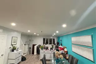 277 Graff Ave, Bronx, NY 10465 - Photo 17