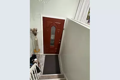 277 Graff Avenue, Bronx, NY 10465 - Photo 19