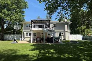1280 Church St, Bohemia, NY 11716 - Photo 37