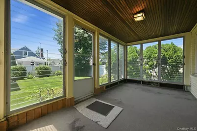 210 Madison Street, Franklin Square, NY 11010 - Photo 9