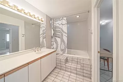 16 Hudson Point Lane, Ossining, NY 10562 - Photo 13