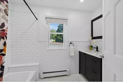 55 Pershing Avenue, Locust Valley, NY 11560 - Photo 17