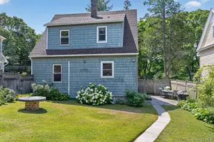55 Pershing Ave, Locust Valley, NY 11560 - Photo 23