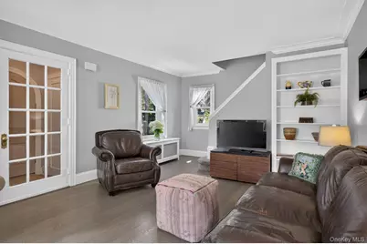 55 Pershing Avenue, Locust Valley, NY 11560 - Photo 5
