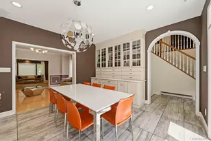 281 Phillips Hill Rd, New City, NY 10956 - Photo 11