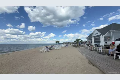 10 Greenwich Avenue #1, Bayville, NY 11709 - Photo 21