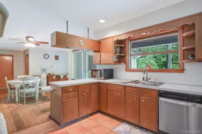 142 Westchester Avenue, Buchanan, NY 10511 - Photo 25