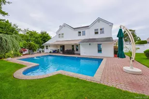 79 Constellation Rd, Levittown, NY 11756 - Photo 3