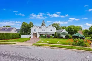79 Constellation Rd, Levittown, NY 11756 - Photo 29