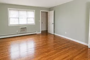 2453 D Union Blvd, Islip, NY 11751 - Photo 9