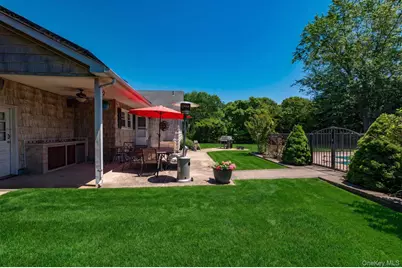 20 Bayside Avenue, Medford, NY 11763 - Photo 21