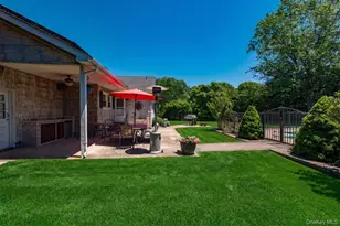 20 Bayside Ave, Medford, NY 11763 - Photo 21