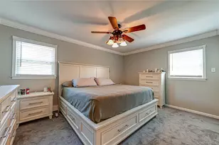 20 Bayside Ave, Medford, NY 11763 - Photo 11