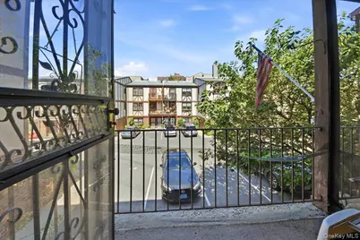 916 Union Avenue #B, Bronx, NY 10459 - Photo 7