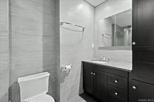 85-07 Avon St, Jamaica, NY 11432 - Photo 19