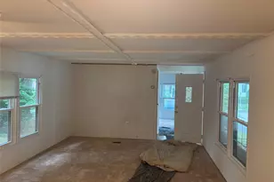 101 West Ln, Riverhead, NY 11901 - Photo 27