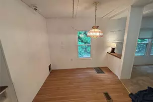 101 West Ln, Riverhead, NY 11901 - Photo 5