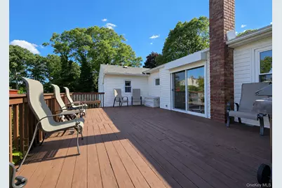 35 Avenue D, Holbrook, NY 11741 - Photo 19