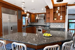 242-36 51st Ave, Little Neck, NY 11362 - Photo 9
