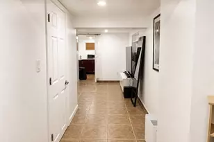 242-36 51st Ave, Little Neck, NY 11362 - Photo 33