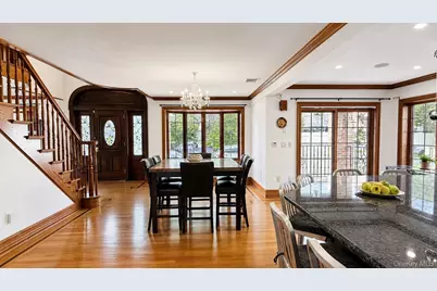24236 51st Avenue, Little Neck, NY 11362 - Photo 5