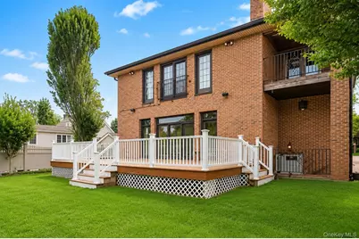 24236 51st Avenue, Little Neck, NY 11362 - Photo 35