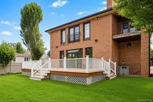 242-36 51st Ave, Little Neck, NY 11362 - Photo 35
