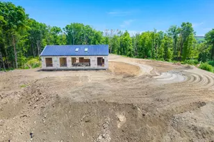 625 Traver Rd, Pleasant Valley, NY 12569 - Photo 25