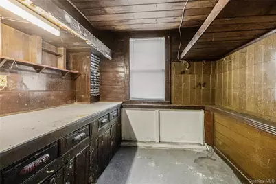 2889 Zulette Avenue, Bronx, NY 10461 - Photo 19