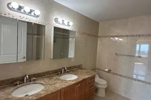 125 E Broadway, Long Beach, NY 11561 - Photo 11