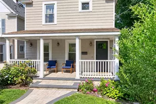 96 School St, Oyster Bay, NY 11771 - Photo 3