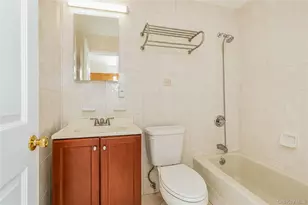 2686 E 12th St, Brooklyn, NY 11235 - Photo 23