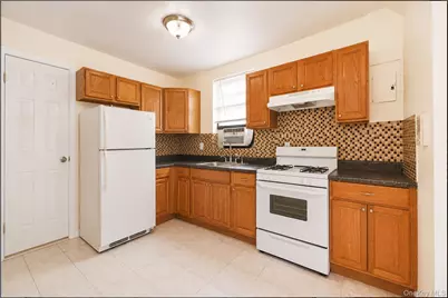 2686 E 12th Street, Brooklyn, NY 11235 - Photo 19