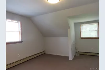 120 Cerny Place, West Islip, NY 11795 - Photo 11