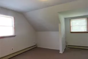 120 Cerny Pl, West Islip, NY 11795 - Photo 11