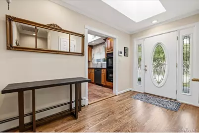 39 Merrivale Drive, Smithtown, NY 11787 - Photo 3