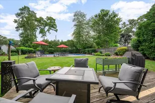 39 Merrivale Dr, Smithtown, NY 11787 - Photo 43