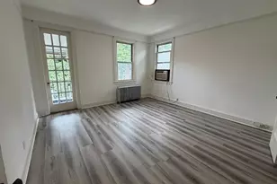 722 E 231st St, Bronx, NY 10466 - Photo 9