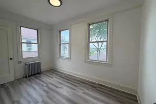 722 E 231st St, Bronx, NY 10466 - Photo 11